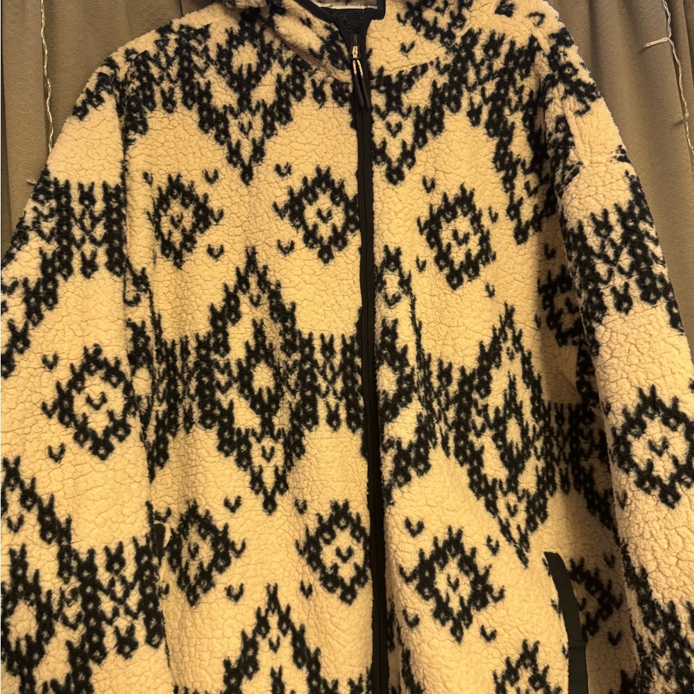 Old Navy Navy and Cream Sherpa Jacket